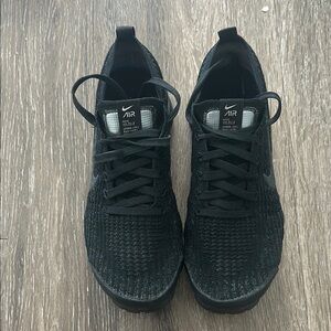 Black Vapormax flyknit 3